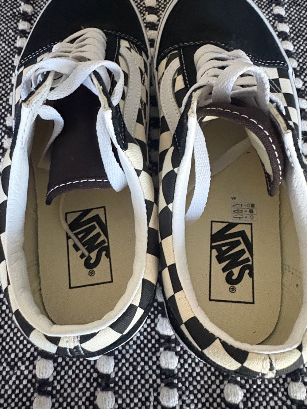 NWOT Vans Checkerboard Old Skool Sneakers - Black & White - Picture 6 of 7